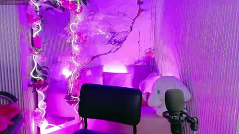 sakura  online show from 07-30-26, 02:43