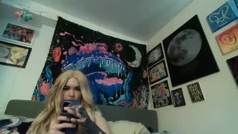 Snapshot of salemsslut chatting on 01-12-25, 07:10 salemsslut online show from 01-12-25, 07:10