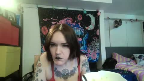 Snapshot of salemsslut chatting on 02-20-25, 05:29 salemsslut online show from 02-20-25, 05:29