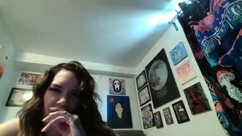 Snapshot of salemsslut chatting on 03-27-26, 03:34 salemsslut online show from 03-27-26, 03:34