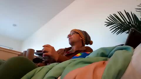 salis1981 online show from 01-20-25, 12:46