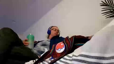 salis1981 online show from 01-30-25, 01:44