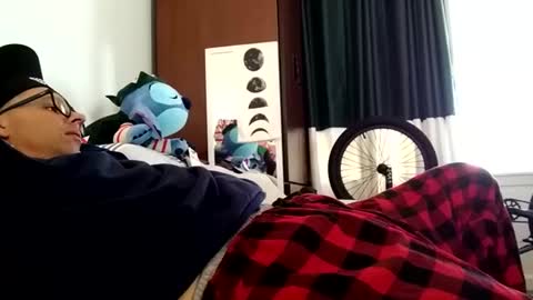 salis1981 online show from 02-09-25, 09:28