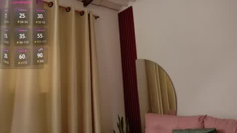 Silvia  online show from 06-16-26, 12:30
