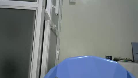 Snapshot of sally_beauty2023 chatting on 10-23-25, 08:35 sally_beauty2023 online show from 10-23-25, 08:35