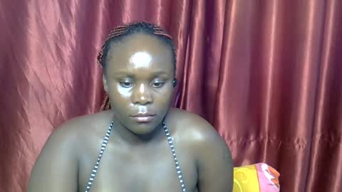 sally_bee1 online show from 06-25-26, 05:12