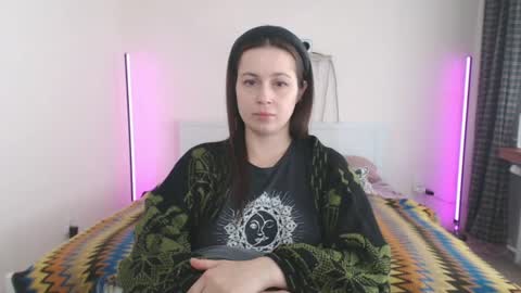 Snapshot of sally_femdom chatting on 07-24-26, 06:44 Sally online show from 07-24-26, 06:44