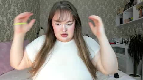 SalmaRoth online show from 10-12-25, 09:25