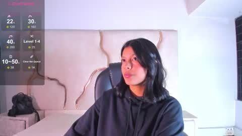 salmaportman_ online show from 07-11-26, 02:25