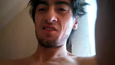 Snapshot of salmonman1305 chatting on 01-05-25, 03:23 salmonman1305 online show from 01-05-25, 03:23