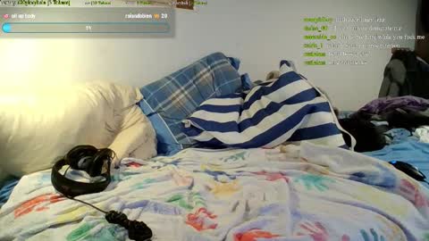 Snapshot of salokiin chatting on 10-22-25, 02:06 salokiin online show from 10-22-25, 02:06