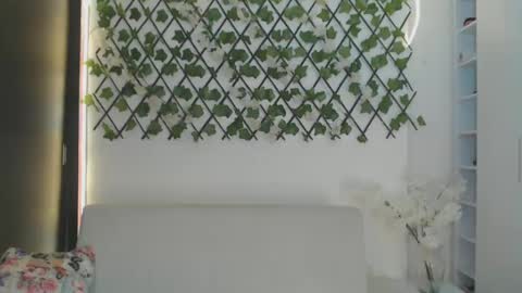 Salome online show from 09-22-25, 12:12