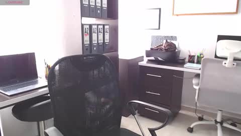 Salome online show from 11-27-25, 12:29