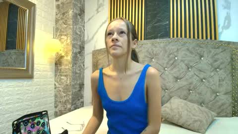 Snapshot of salome_cruxx chatting on 01-14-26, 11:27 salome_cruxx online show from 01-14-26, 11:27