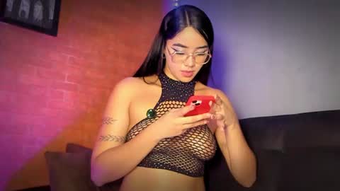 SALOME online show from 06-11-26, 12:32