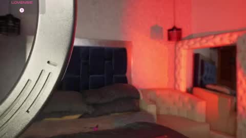 Salome online show from 05-18-26, 12:33