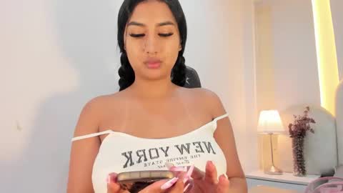   online show from 11-18-25, 08:46