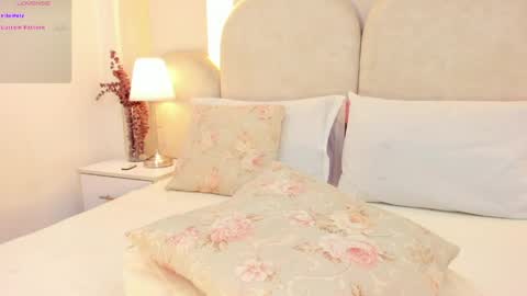   online show from 04-23-26, 08:44