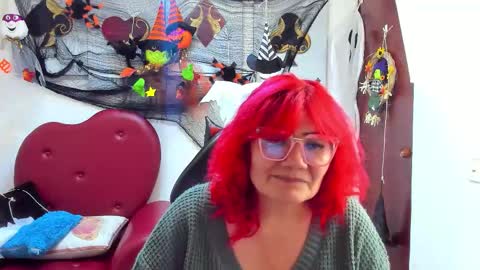 Salomee diazz online show from 10-29-25, 09:27