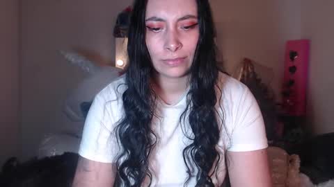 yenny online show from 12-21-24, 04:52