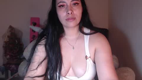 yenny online show from 02-03-25, 07:07