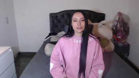 yenny online show from 07-28-26, 04:08