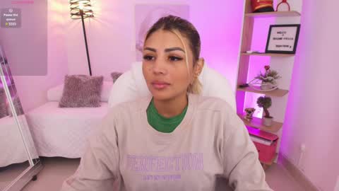 SALOME online show from 02-14-25, 11:42