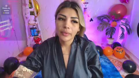 SALOME online show from 10-15-25, 10:59