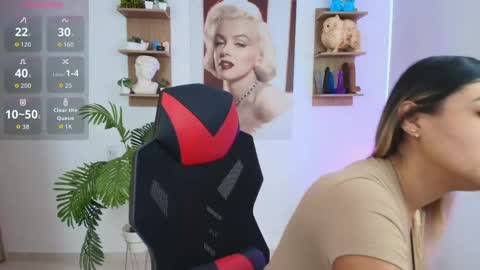 Snapshot of saloomee__ chatting on 06-09-26, 11:11 SALOME online show from 06-09-26, 11:11