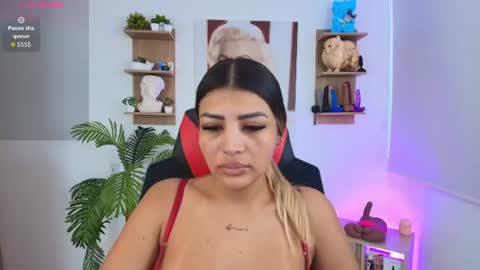 Snapshot of saloomee__ chatting on 06-12-26, 11:09 SALOME online show from 06-12-26, 11:09