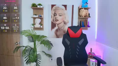 SALOME online show from 06-14-26, 01:57