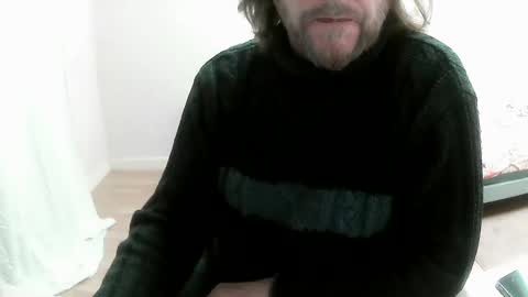Snapshot of saltimbanquier chatting on 03-07-25, 08:13 Saltimbanquier Salt ou Banquier online show from 03-07-25, 08:13