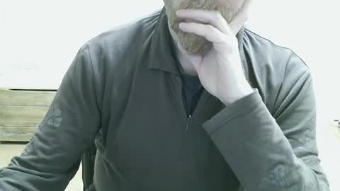 Snapshot of saltimbanquier chatting on 03-17-26, 08:45 Saltimbanquier Salt ou Banquier online show from 03-17-26, 08:45