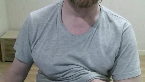 Snapshot of saltimbanquier chatting on 03-22-26, 01:14 Saltimbanquier Salt ou Banquier online show from 03-22-26, 01:14
