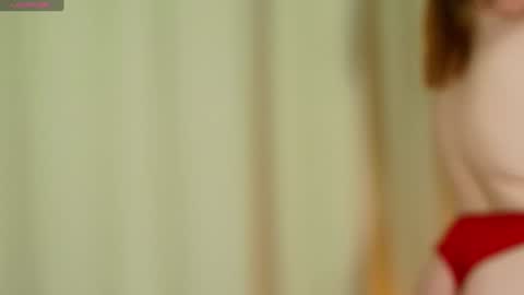 Snapshot of salut_love chatting on 01-23-25, 03:43 Ruby online show from 01-23-25, 03:43