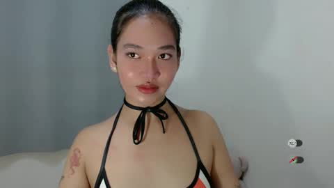 Salva online show from 10-15-25, 01:28