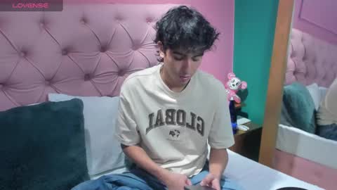 Snapshot of salvatore_monterey chatting on 12-11-24, 09:23 salvatore online show from 12-11-24, 09:23