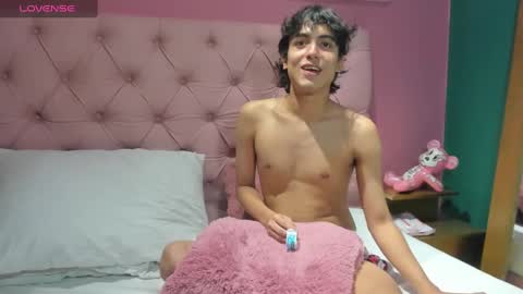 Snapshot of salvatore_monterey chatting on 01-12-25, 03:39 salvatore online show from 01-12-25, 03:39