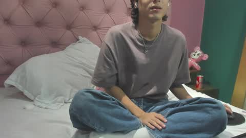 Snapshot of salvatore_monterey chatting on 01-12-25, 11:58 salvatore online show from 01-12-25, 11:58