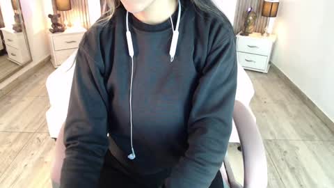 Snapshot of sam_mansson66 chatting on 02-18-25, 12:06 SAM MANSON online show from 02-18-25, 12:06