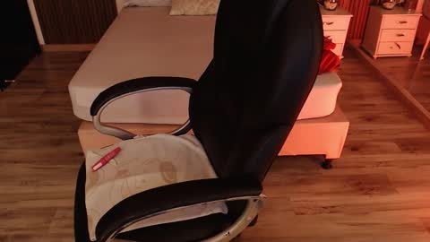 Snapshot of sam_mansson66 chatting on 03-06-26, 12:12 SAM MANSON online show from 03-06-26, 12:12