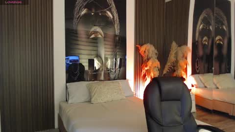 SAM MANSON online show from 04-22-26, 12:18