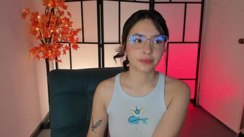 Snapshot of sam_pay chatting on 11-21-25, 12:37 Sam online show from 11-21-25, 12:37