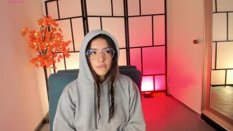 Snapshot of sam_pay chatting on 12-22-25, 12:24 Sam online show from 12-22-25, 12:24