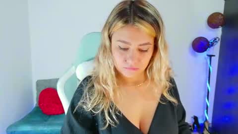 Snapshot of sam_sexual_enjoyment chatting on 06-17-26, 01:23 sam_sexual_enjoyment online show from 06-17-26, 01:23