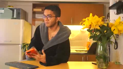 SAMUEL THOMPSON online show from 06-01-26, 12:29