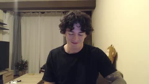 Snapshot of sam_winchest chatting on 01-11-25, 11:35 Sam online show from 01-11-25, 11:35