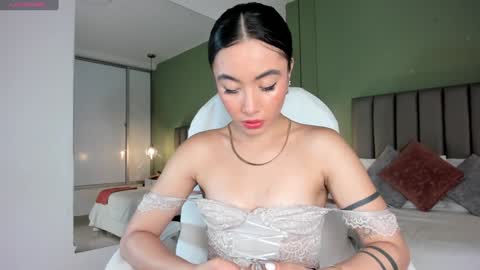  Samantha  online show from 01-19-25, 01:55