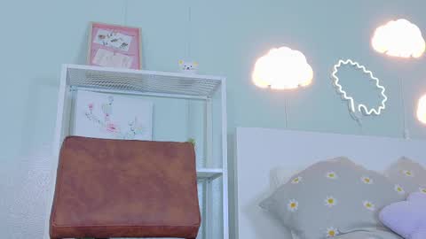 Snapshot of samagrey__ chatting on 11-01-25, 11:34 online show from 11-01-25, 11:34