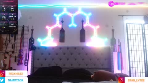 Snapshot of samandbrat chatting on 01-05-25, 08:00 Join us - and online show from 01-05-25, 08:00